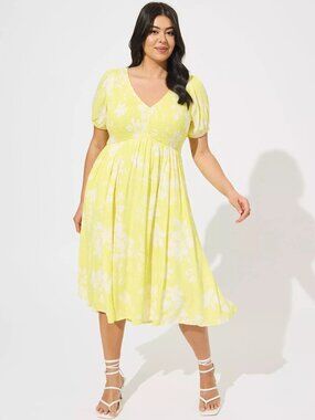 Torrid Swiss Dot Midi Shirred Dress Emma Floral V-Neck Pockets Size 2/2X NWT